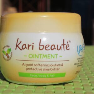 Kari Beauté Pommade